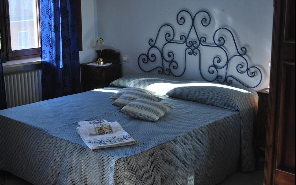 Agriturismo Fruttirossi Trofarello Cameră foto