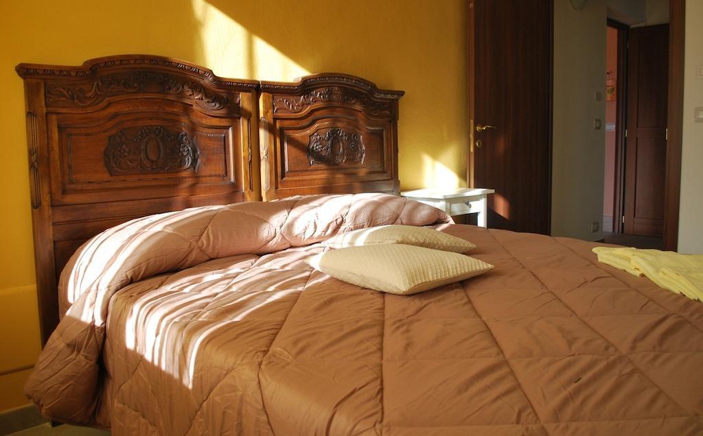 Agriturismo Fruttirossi Trofarello Cameră foto